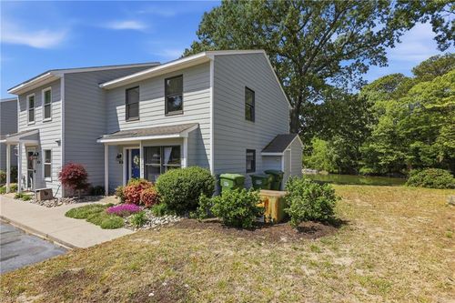 4a-7867 Sunset Dr, Hayes, VA, 23072-3624 | Card Image