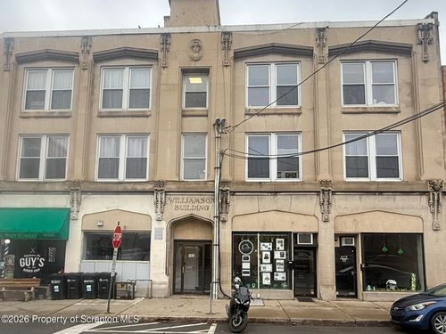 apt-2c-102 Delaware Ave, Olyphant, PA, 18447-1533 | Card Image