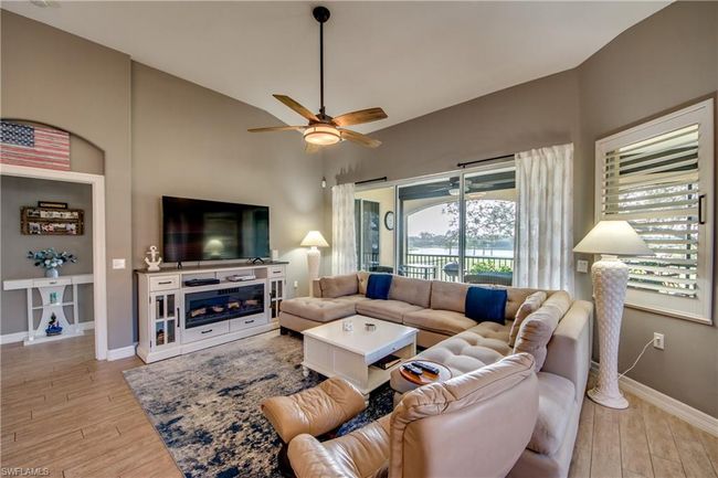 Family Room | Image 16