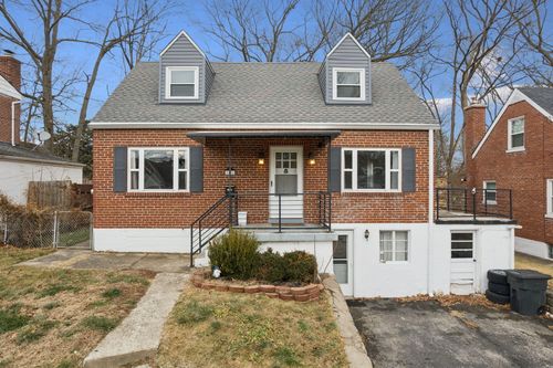 18 Doris Dr, Taylor Mill, KY, 41015-1725 | Card Image