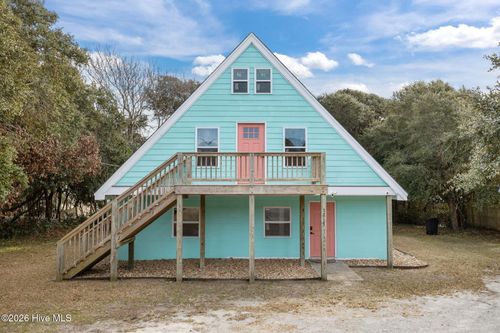5713 Emerald Dr, Emerald Isle, NC, 28594-3503 | Card Image