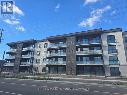 205-7549 A Kalar Rd, Niagara Falls, ON, L2H3W6 | Card Image