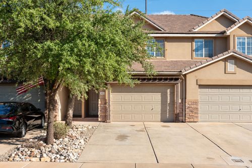 61-1000 E Bluff View Dr, Washington, UT, 84780-8906 | Card Image