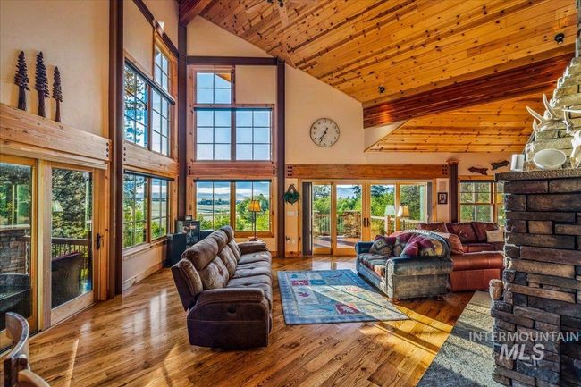 3872 Brookside Dr, House other with 6 bedrooms, 7 bathrooms and 6 parking in New Meadows ID | Image 17