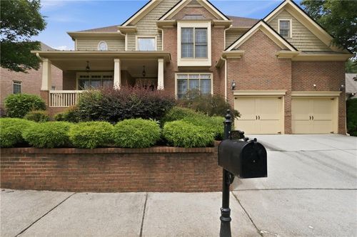 4530 Oak Brook Dr Se, Smyrna, GA, 30082-4616 | Card Image