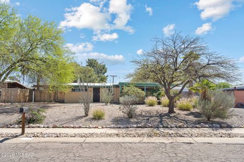 7224 E Paseo San Andres, Tucson, AZ, 85710-1326 | Card Image