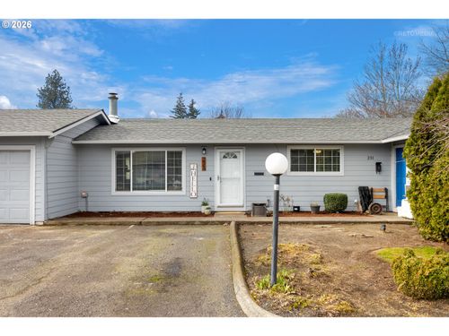 233 Se 3rd Ave, Canby, OR, 97013-4415 | Card Image
