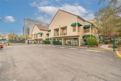 206-450 Elm Dr, Las Vegas, NV, 89169-3678 | Card Image