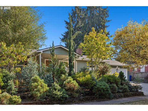 9434 N Trumbull Ave, Portland, OR, 97203-2277 | Card Image