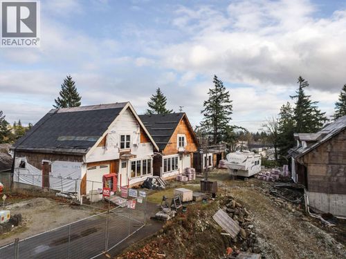 107 Atkins Rd, Saltspring Island, BC, V8K2X6 | Card Image