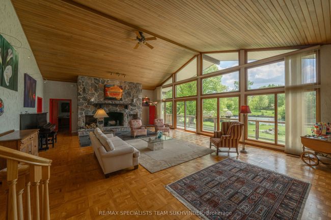 17296 Humber Station Rd, House other with 3 bedrooms, 4 bathrooms and 10 parking in Caledon East ON | Image 10
