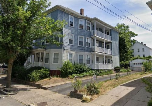 92 Darling St, Central Falls, RI, 02863-2104 | Card Image