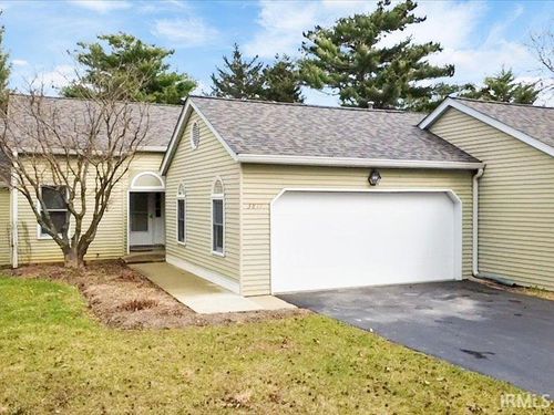 3811 S Pepper Chase, Bloomington, IN, 47401 | Card Image