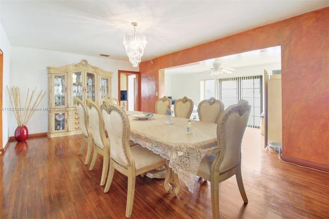 5959 Sw 16 Th Ter, House other with 3 bedrooms, 2 bathrooms and null parking in Miami FL | Image 11
