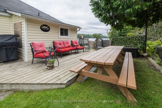 5601 Centennial Lake Rd, House other with 3 bedrooms, 3 bathrooms and 6 parking in Griffith ON | Image 37