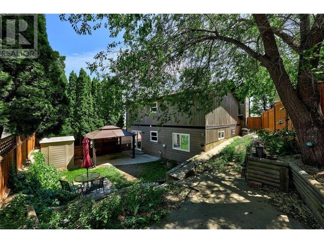 1172 Linthorpe Rd, House other with 4 bedrooms, 3 bathrooms and 4 parking in Kamloops BC | Image 29