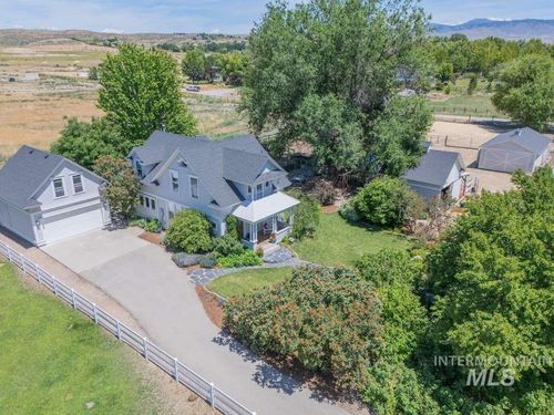 278 E Beacon Light Rd, Eagle, ID, 83616-2806 | Card Image