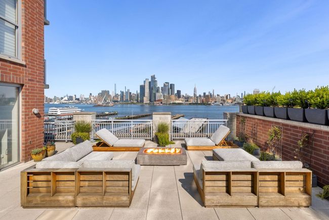 APT-654 - 1125 Maxwell Ln, Condo with 2 bedrooms, 3 bathrooms and null parking in Hoboken NJ | Image 35