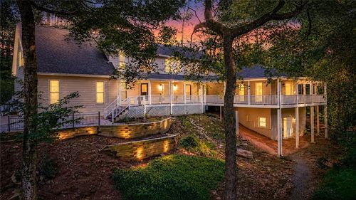 2290 Old Orchard Dr, Marietta, GA, 30068-3447 | Card Image
