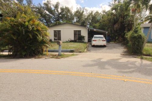 1501 W 11th St, Riviera Beach, FL, 33404-6508 | Card Image