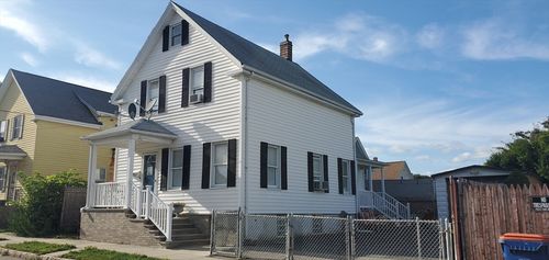 357 North St, New Bedford, MA, 02740-4037 | Card Image