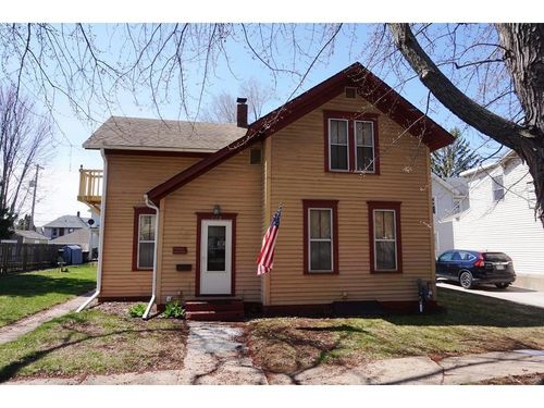 428 N Farwell Street, Eau Claire, WI, 54703 | Card Image