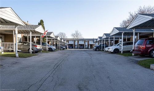 125 Limeridge Rd W, Hamilton, ON, L9C2V3 | Card Image