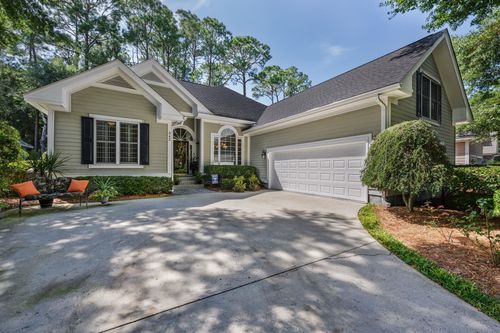943 Heshbon Dr, North Myrtle Beach, SC, 29582-6268 | Card Image