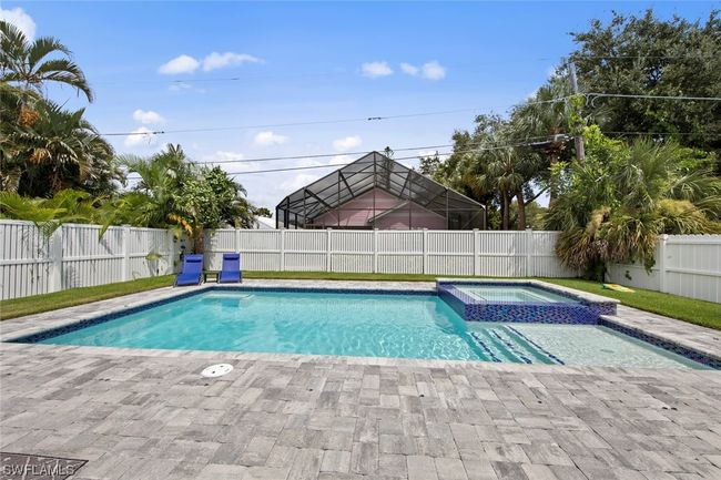 861 97th Avenue N, House other with 3 bedrooms, 3 bathrooms and null parking in Naples FL | Image 32