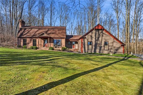 1725 Mount Jackson Rd, Enon Valley, PA, 16120-1321 | Card Image