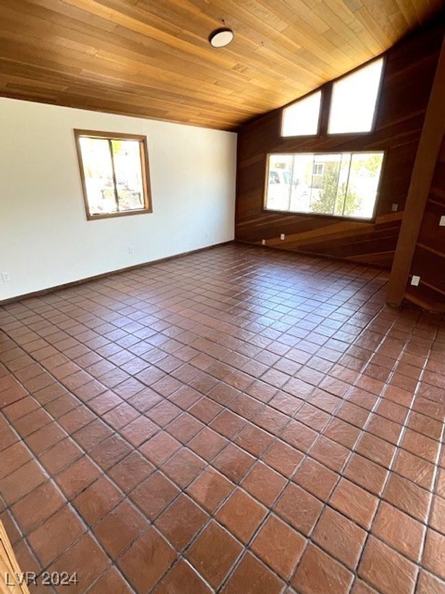 19 Crescent Dr, House other with 3 bedrooms, 3 bathrooms and null parking in Tonopah NV | Image 11