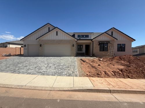 1948 N Rimview Dr, Washington, UT, 84780 | Card Image