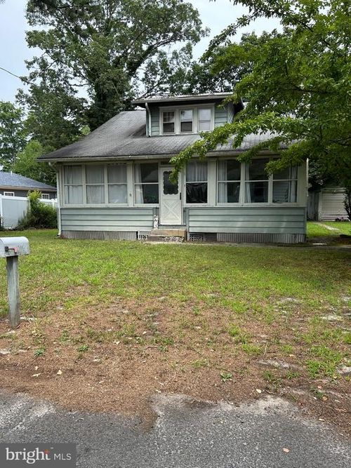 11 Gentian St, BROWNS MILLS, NJ, 08015-4216 | Card Image
