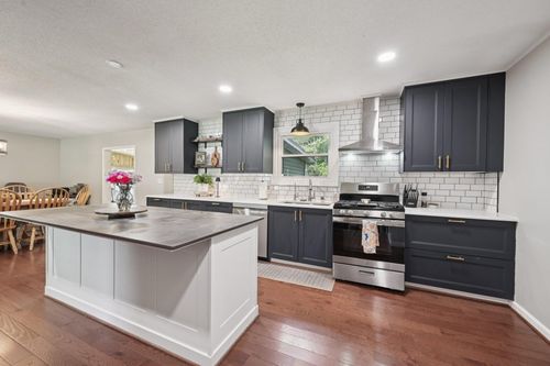 137 Oakland Blvd, Newark, OH, 43055-8826 | Card Image