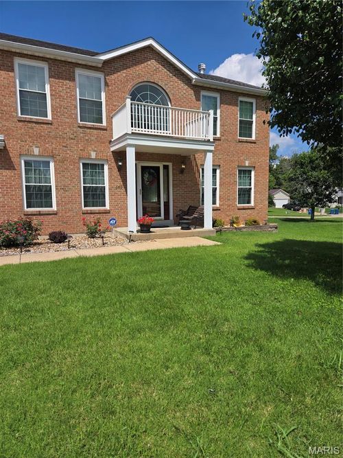 609 Tesson Park Ct, Hazelwood, MO, 63042-2732 | Card Image