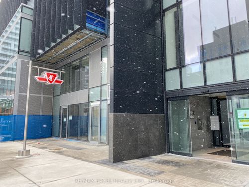 1905-3 Gloucester St, Toronto, ON, M4Y0C6 | Card Image