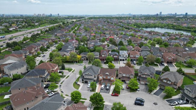 42 Deepcoral Crt, House attached with 4 bedrooms, 4 bathrooms and 3 parking in Brampton ON | Image 44