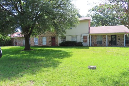 311 N Arkansas St, Springhill, LA, 71075-2705 | Card Image