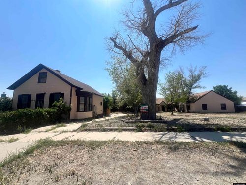124 E 2nd North Street, Green River, WY, 82935 | Card Image