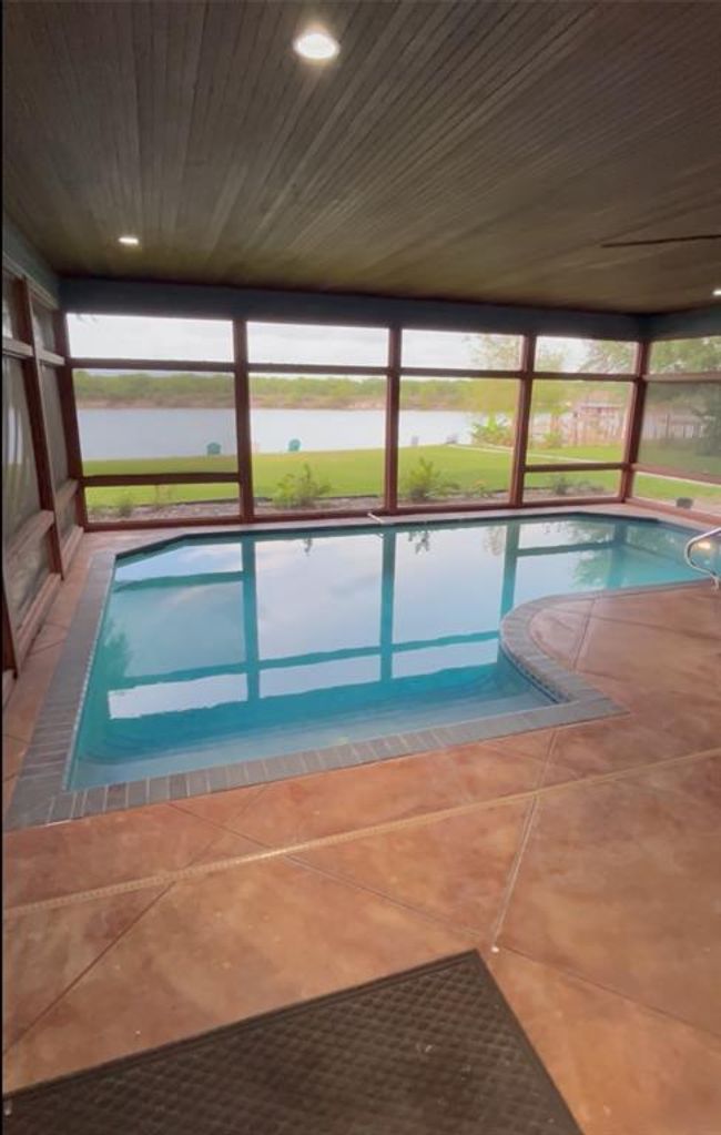 35001 Pelican Pointe Dr, House other with 3 bedrooms, 4 bathrooms and 2 parking in Rio Hondo TX | Image 5