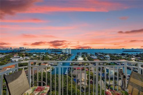 b1605-2150 Sans Souci Blvd, North Miami, FL, 33181-3045 | Card Image