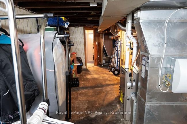 148 York St, House other with 2 bedrooms, 2 bathrooms and 2 parking in Saint Catharines ON | Image 22