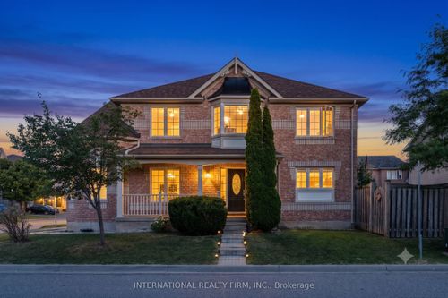720 Stagg Gdns, Milton, ON, L9T0X9 | Card Image