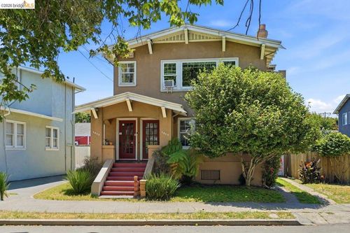 2-1045 Stanford Ave, Oakland, CA, 94608-2317 | Card Image