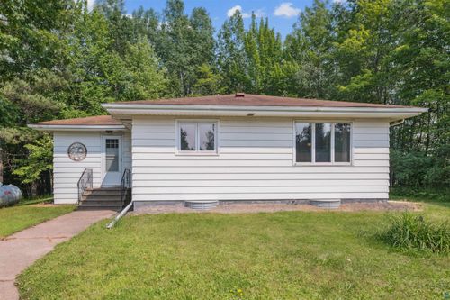 8105 E Middle River Rd, South Range, WI, 54874-8614 | Card Image