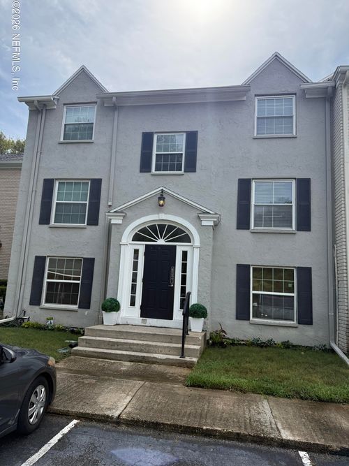 202-4321 Plaza Gate Ln S, Jacksonville, FL, 32217-5414 | Card Image