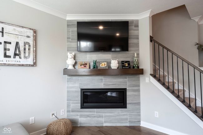 8194 Bostic Ct, Townhouse with 3 bedrooms, 4 bathrooms and null parking in Fishers IN | Image 26