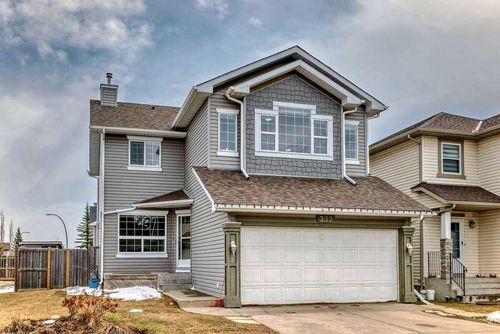337 Citadel Meadow Bay Nw, Home with 4 bedrooms, 3 bathrooms and 4 parking in Calgary AB | Card Image