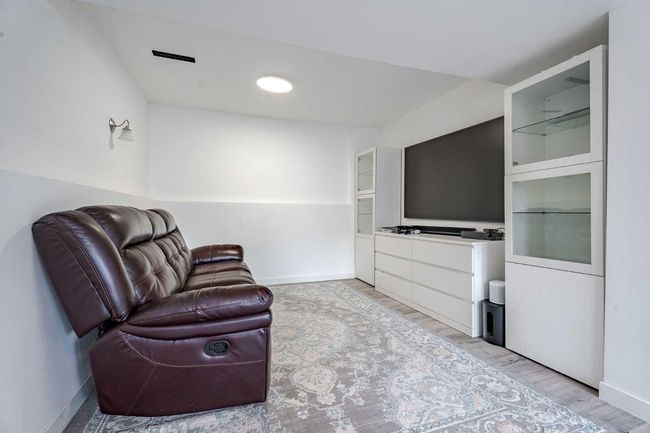 8408 Addison Dr Se, House other with 4 bedrooms, 2 bathrooms and 3 parking in Calgary AB | Image 19