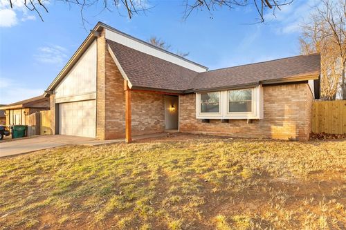 3017 Se 56th St, Oklahoma City, OK, 73135-1619 | Card Image